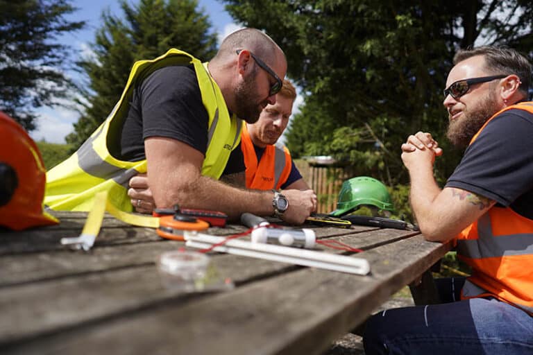 Tree Experts 5* Tree Services Near You Arbtech Tree Expert