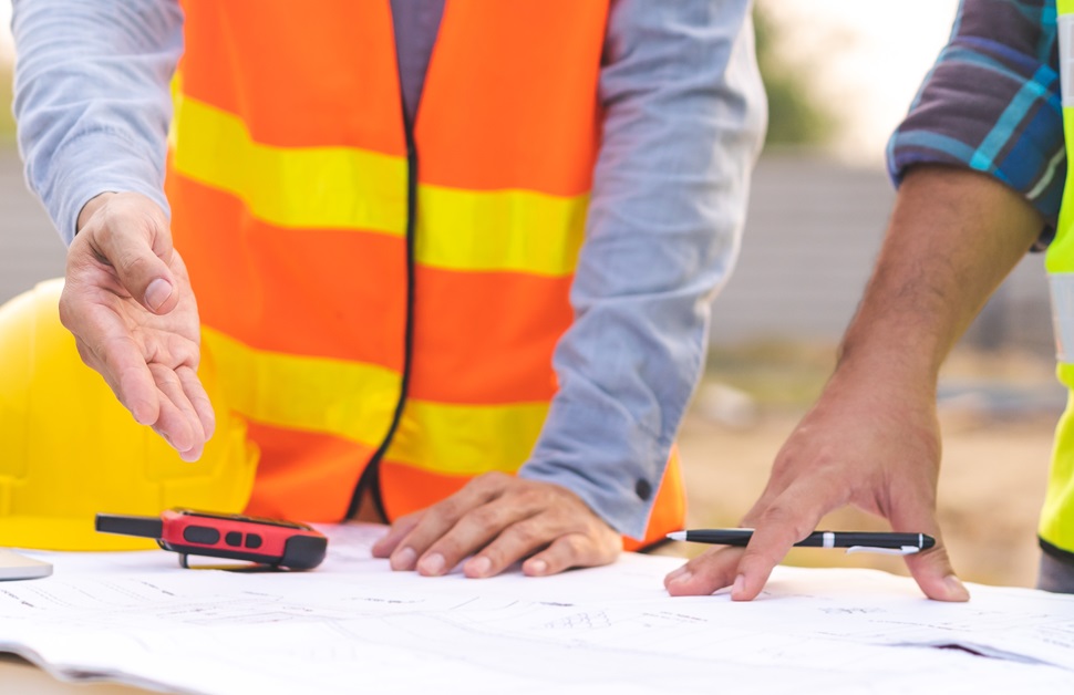 An ecological clerk of works advising a developer on a development site